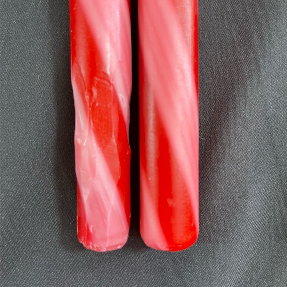 J&S Candles Inc Box of 2 Handcrafted Candy Cane Red Candles - 11.5” USED. - Picture 5 of 5